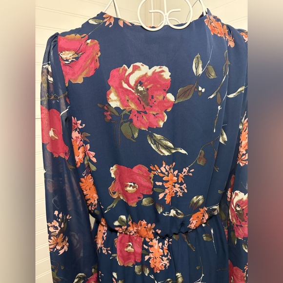 Lulu's Navy Floral Long Sleeve Dress - Picture 6 of 10